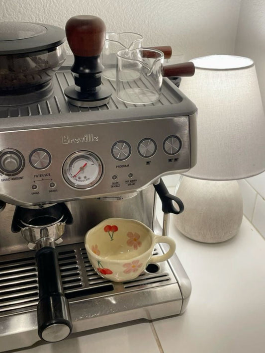 BREVILLE EXPRESSO MACHINE
